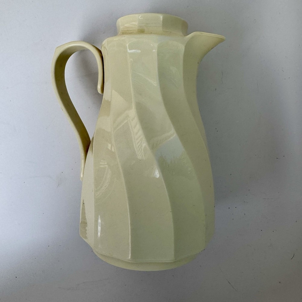 Vintage Thermos Carafe 1985 Cream 12-910-05 Gwen '80s Kitchen Hot Coffee Butler